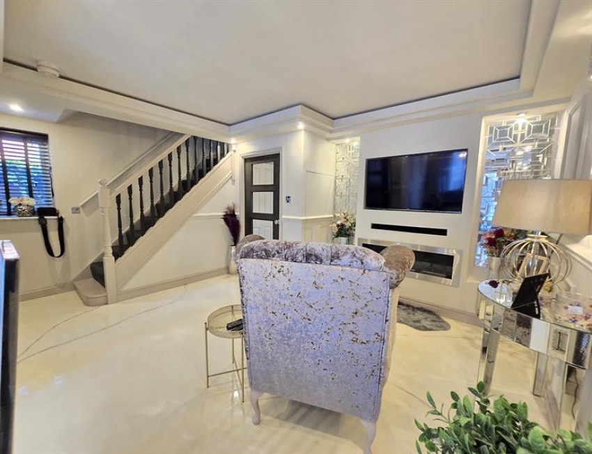 Images for Lawnhurst Avenue, Wythenshawe, Manchester