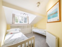 Images for 25 Hadrian Way, large family home of 2353 square feet with very attractive garden 