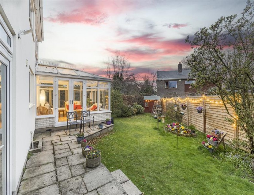 Images for 25 Hadrian Way, large family home of 2300 square feet with very attractive garden 