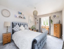 Images for Superb presentation and lovely garden in Abbots Mere Close, Cuddington
