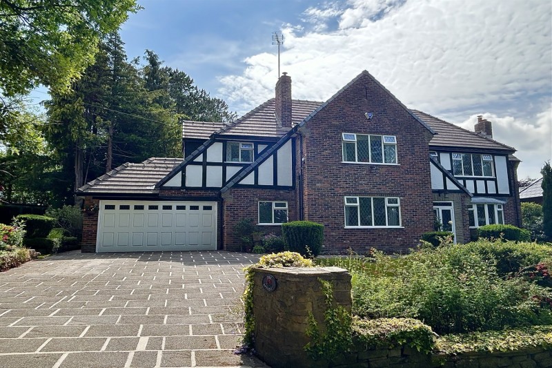 Woodlands Road, Disley