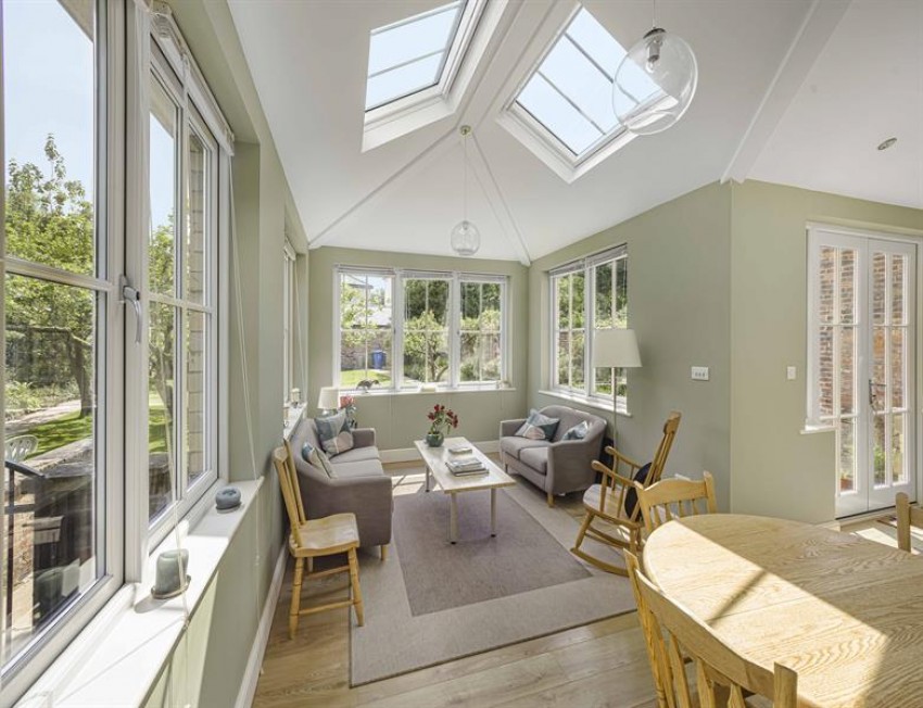 Images for Albert Square, Bowdon, Altrincham