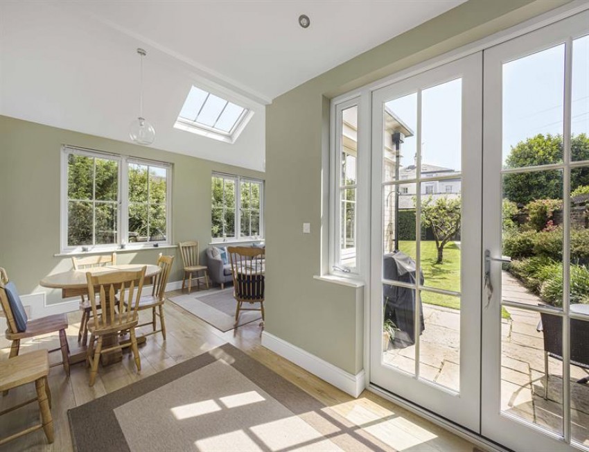 Images for Albert Square, Bowdon, Altrincham