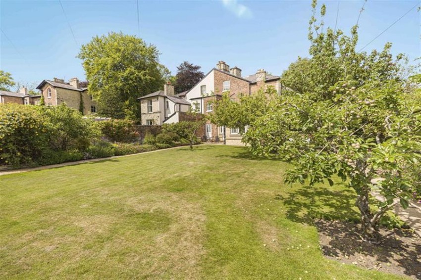 Images for Albert Square, Bowdon, Altrincham