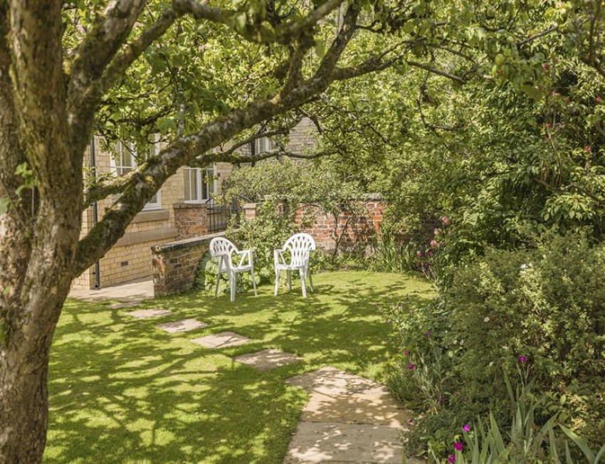 Images for Albert Square, Bowdon, Altrincham