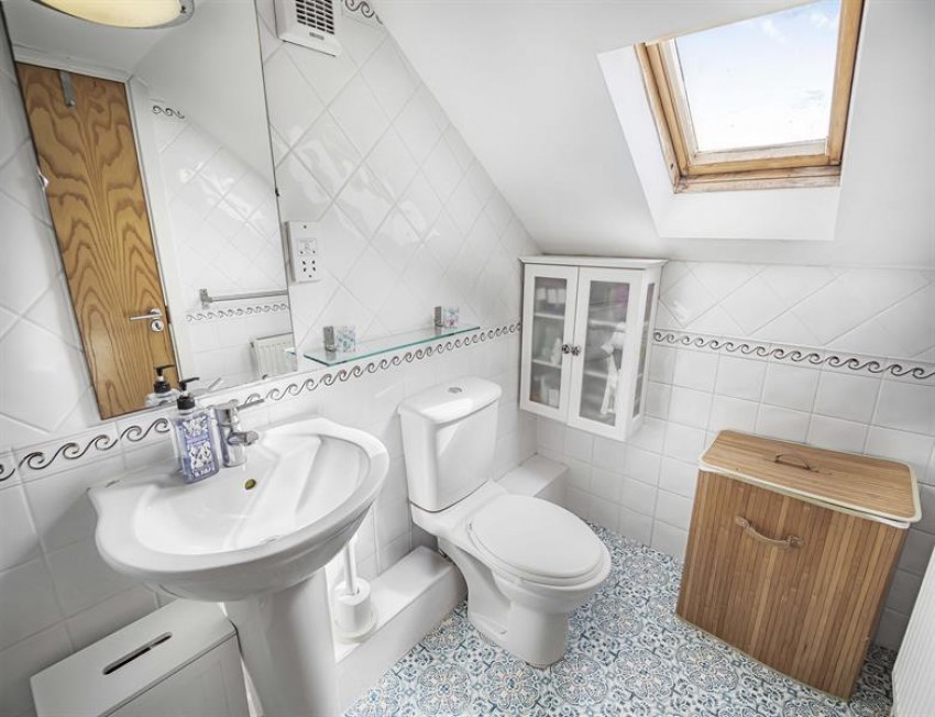 Images for The Farthings, Lymm