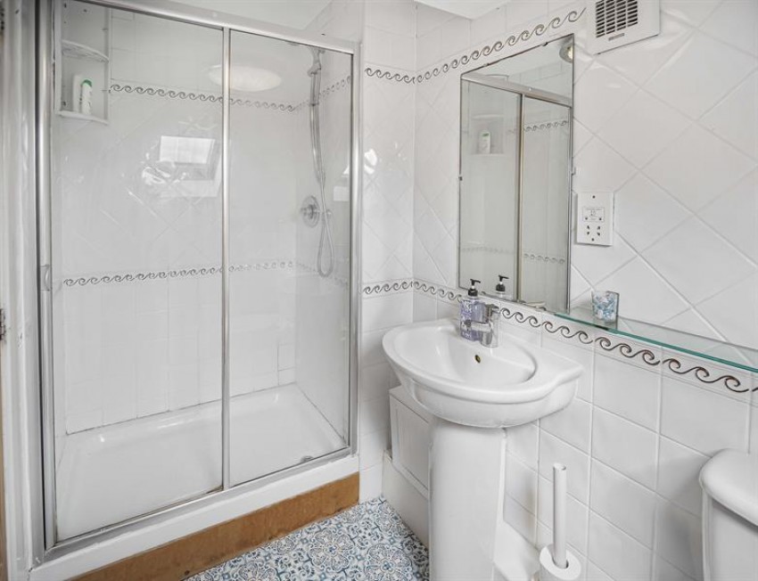 Images for The Farthings, Lymm