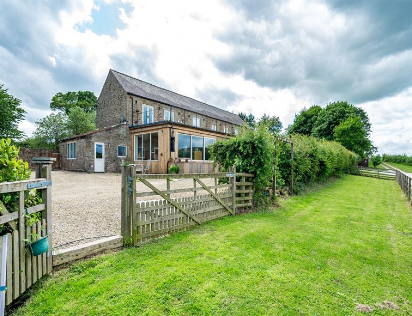 Images for Chapel-En-Le-Frith, High Peak