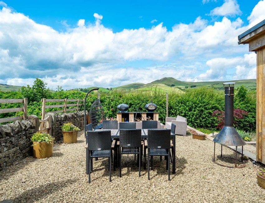 Images for Chapel-En-Le-Frith, High Peak