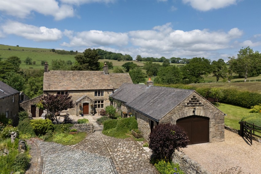 Images for Chapel-En-Le-Frith, High Peak