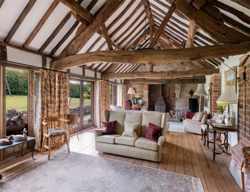 Images for Chapel-En-Le-Frith, High Peak