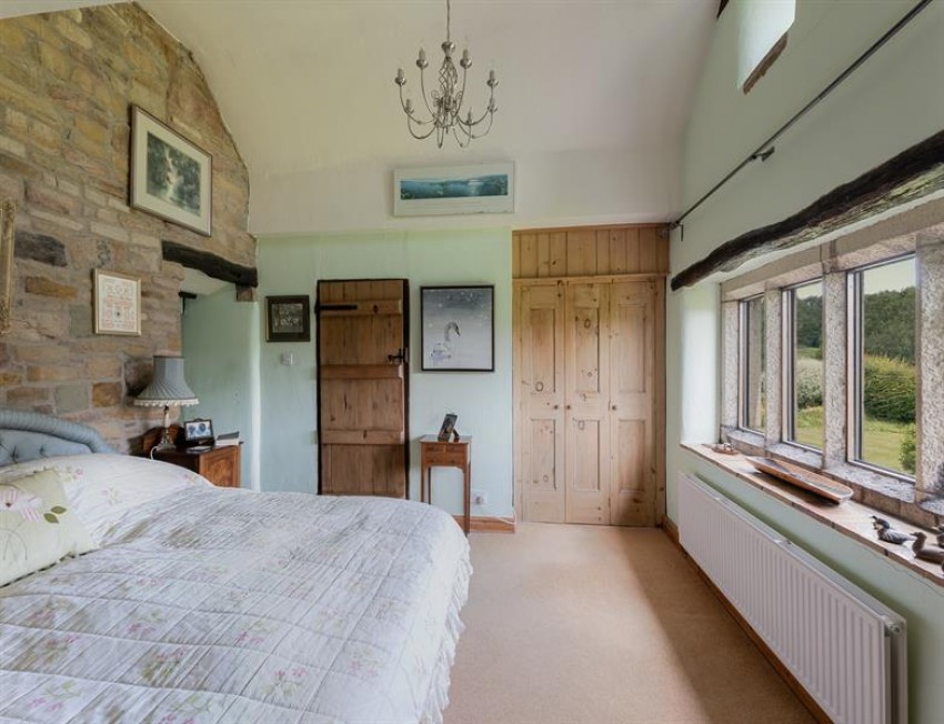 Images for Chapel-En-Le-Frith, High Peak