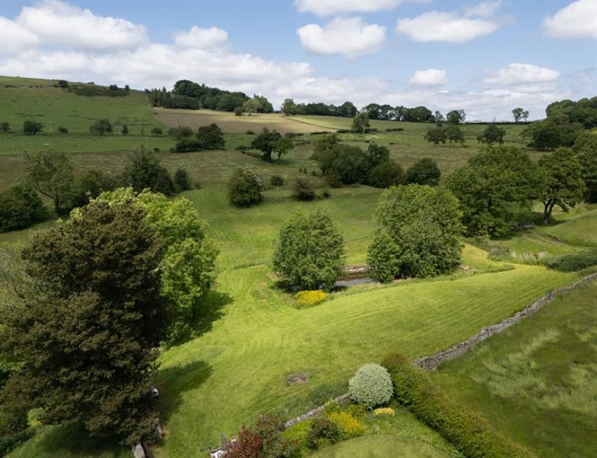 Images for Chapel-En-Le-Frith, High Peak