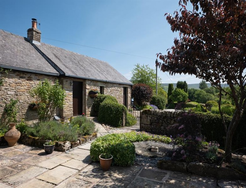Images for Chapel-En-Le-Frith, High Peak