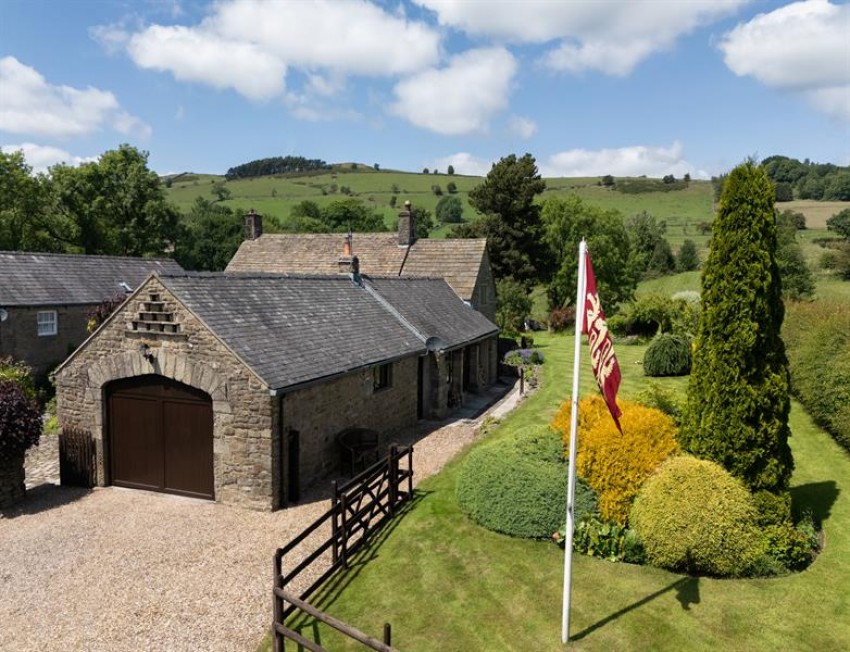 Images for Chapel-En-Le-Frith, High Peak