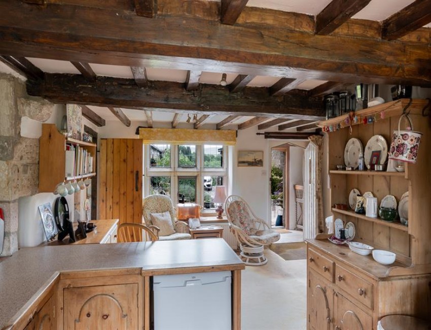 Images for Chapel-En-Le-Frith, High Peak