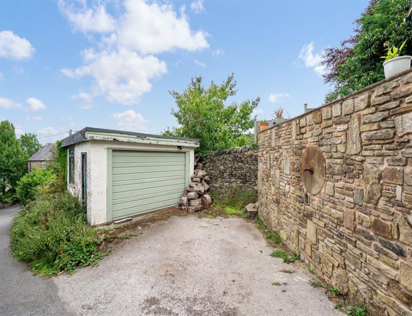 Images for Chapel Brow, Charlesworth, Glossop
