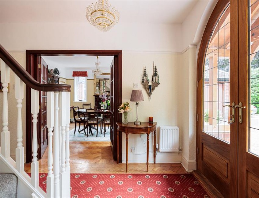 Images for Classic 1930 era detached house in large garden in Dalefords Lane Whitegate 