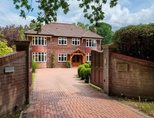 Images for Classic 1930 era detached house in large garden in Dalefords Lane Whitegate 