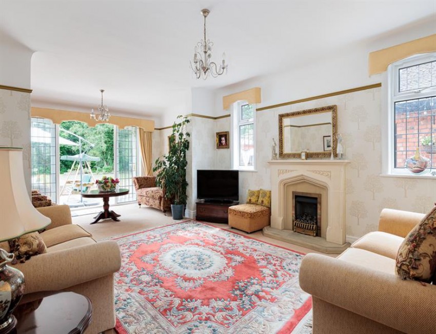Images for Classic 1930 era detached house in large garden in Dalefords Lane Whitegate 