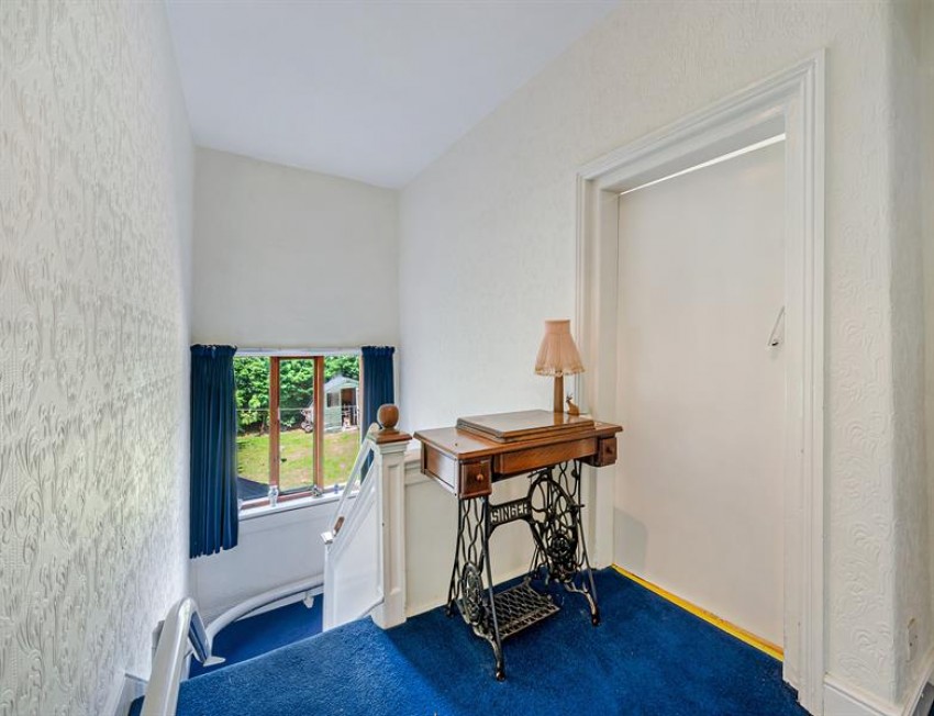 Images for Yew Tree Farmhouse, Davyhulme Road, Urmston