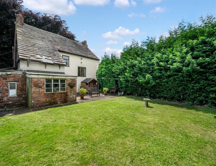 Images for Yew Tree Farmhouse, Davyhulme Road, Urmston