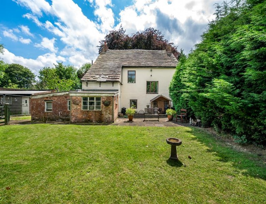 Images for Yew Tree Farmhouse, Davyhulme Road, Urmston