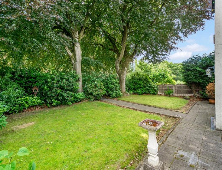 Images for Yew Tree Farmhouse, Davyhulme Road, Urmston