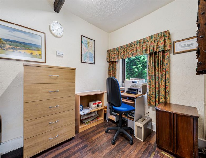 Images for Yew Tree Farmhouse, Davyhulme Road, Urmston