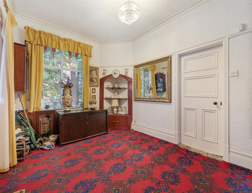 Images for Ashton Lane, Sale