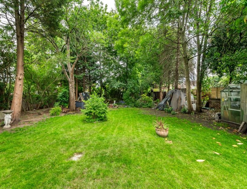 Images for Ashton Lane, Sale