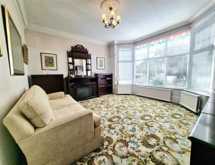 Images for Ashton Lane, Sale