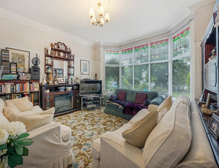 Images for Ashton Lane, Sale