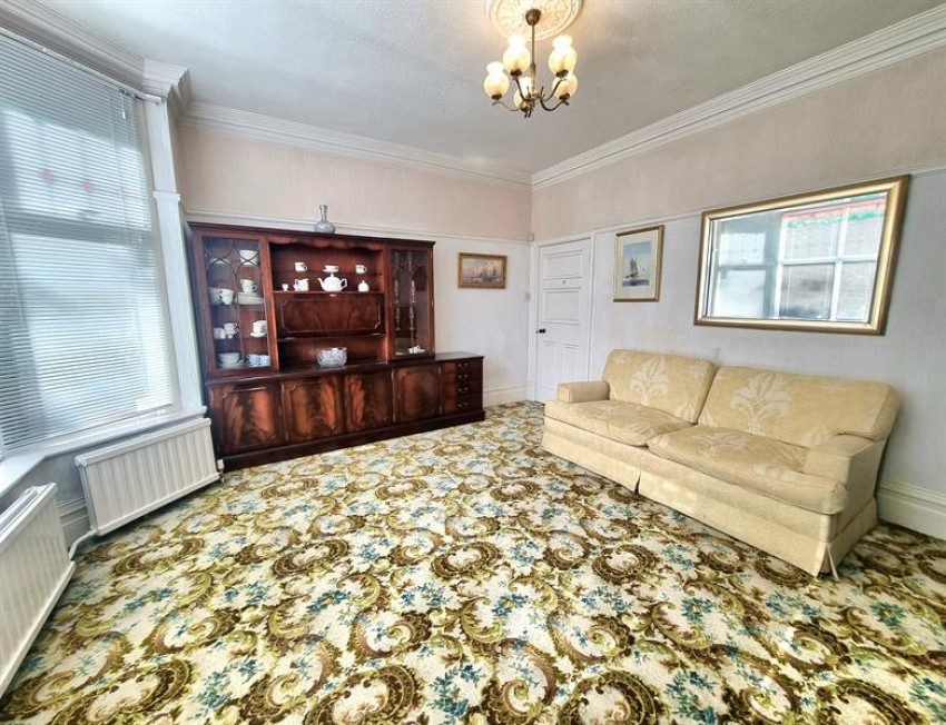 Images for Ashton Lane, Sale