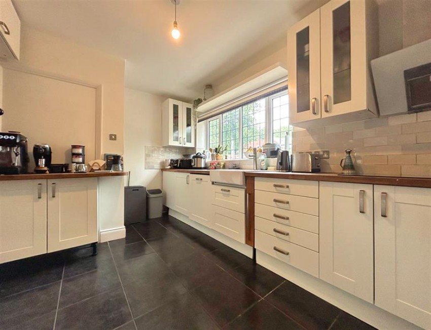 Images for Broad Road, Sale