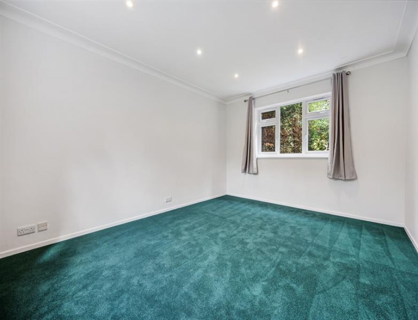Images for Taunton Road, Sale