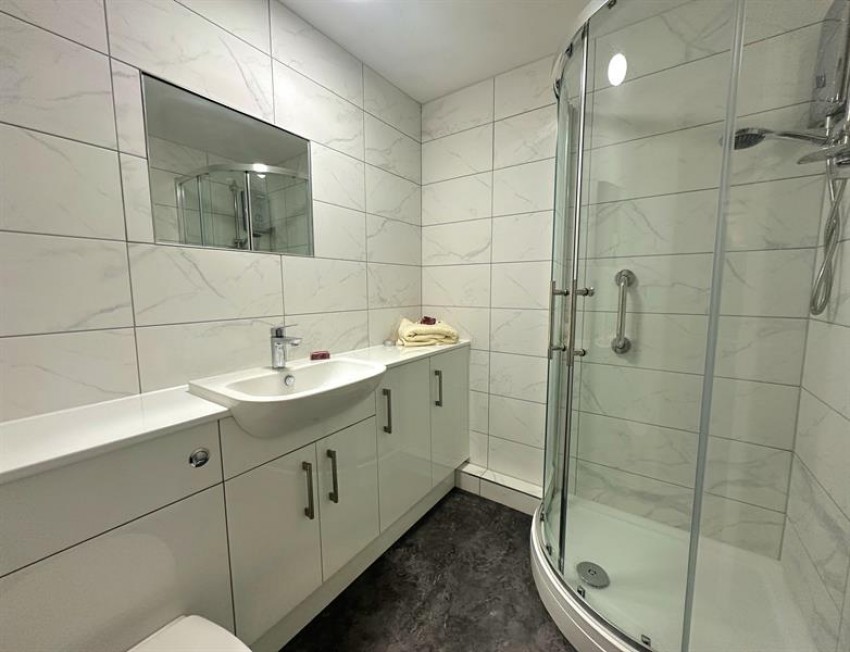 Images for Moss Manor, The Avenue, Sale