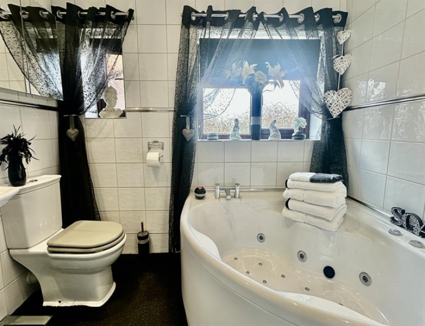 Images for Westwood Road, Heald Green, Heald Green