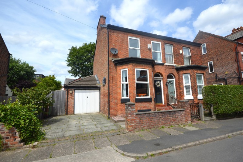 Norfolk Avenue, Heaton Chapel