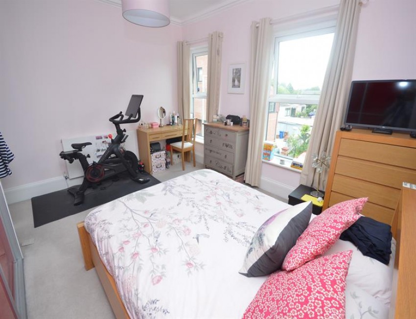 Images for Norfolk Avenue, Heaton Chapel