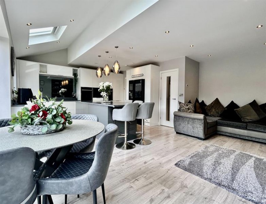 Images for Hurstvale Avenue, Heald Green, Stockport