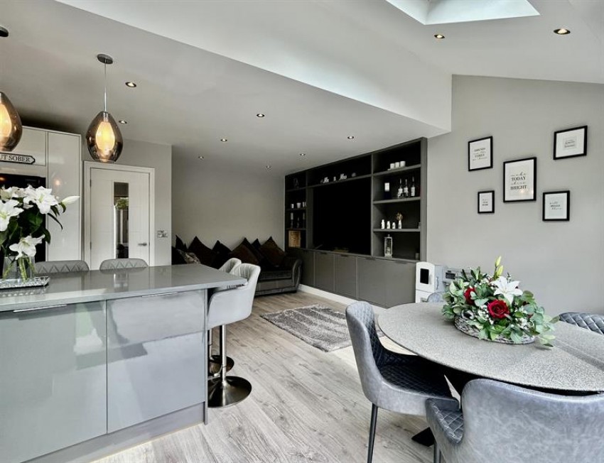 Images for Hurstvale Avenue, Heald Green, Stockport