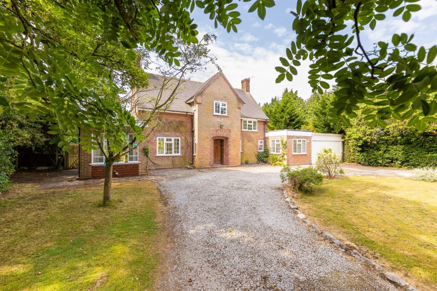 Images for House of massive potential in superb half acre plot on Norley Road