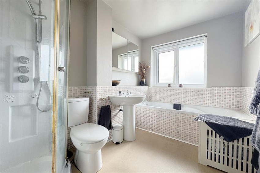 Images for Widgeon Close, Poynton