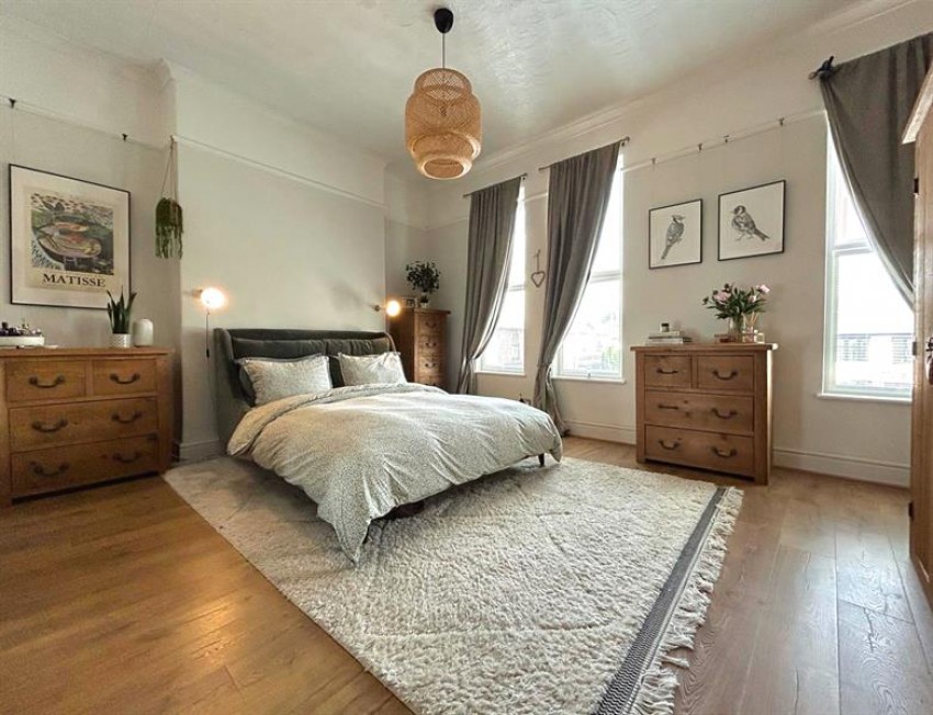 Images for Glebelands Road, Sale