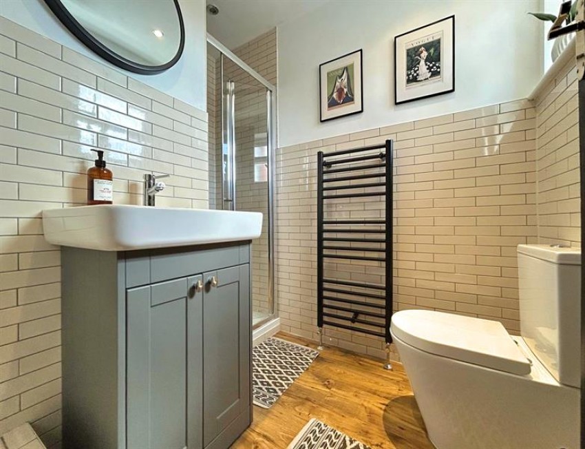 Images for Glebelands Road, Sale