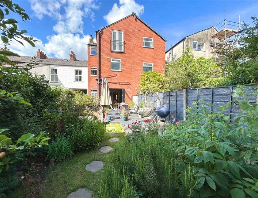 Images for Glebelands Road, Sale