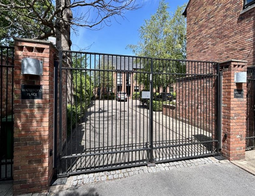 Images for Waterford Place, Heald Green, Cheadle