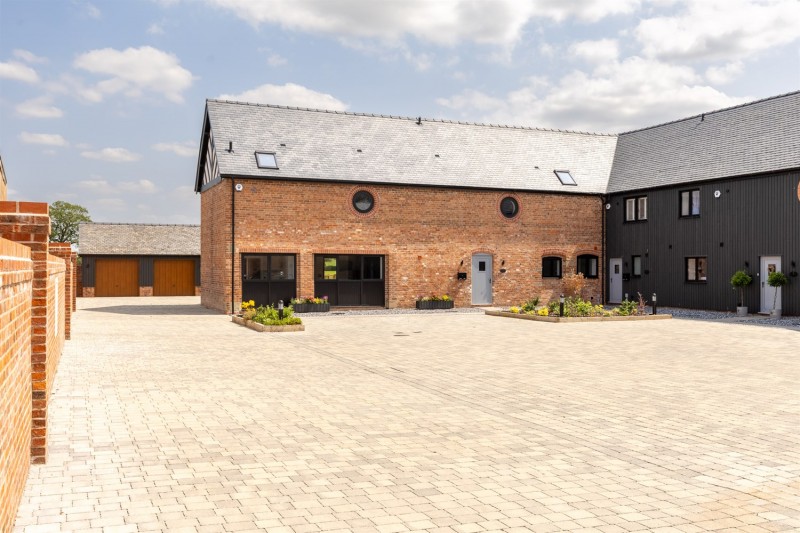 High specification 3241 square feet barn in Stoke Hall Lane near Nantwich