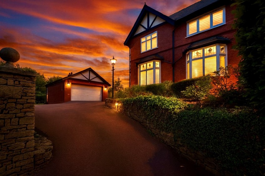 Images for Primrose Crescent, Glossop